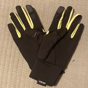 Nike running gloves.